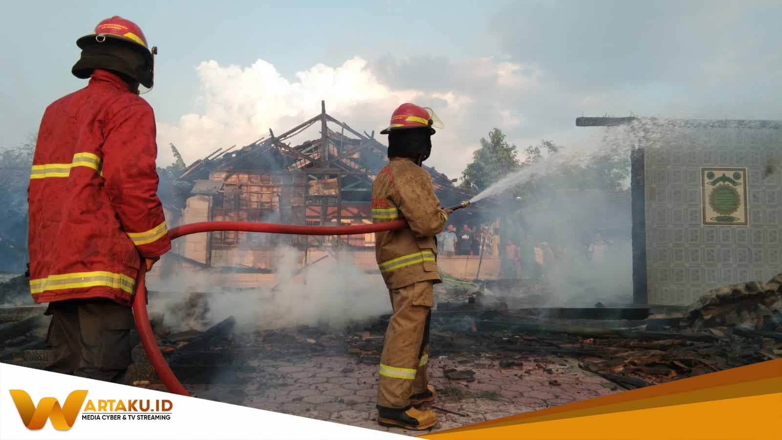 Warga Kecamatan Ngasem menghadapi pemadaman listrik