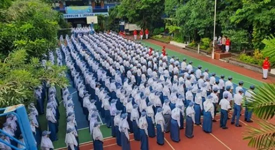 Polres Gruduk Sekolah Bn