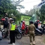 Polres-Bojonegoro-Terapkan-Rekayasa-Lalu-Lintas-750x430 Polres Bojonegoro Terapkan Rekayasa Lalu Lintas 750x430 1