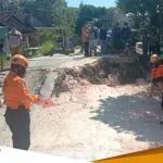 Jembatan Sendaharjo Ambles 1