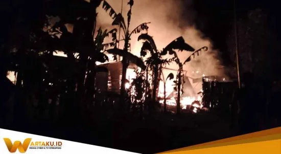 3 Rumah Perumahan Perhutani Terbakar 1