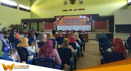 Dharma Wanita Dinas Pendidikan Gelar Kartinian