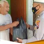 Jumat Peduli Polres Bojonegoro Salurkan Sembako 2