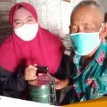 Pemkab Berikan Makanan Bergizi Untuk Lansia Pemkab Berikan Makanan Bergizi Untuk Lansia