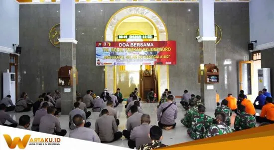 Polres Bojonegoro Doa Bersama Prajurit KRI Nanggala 1