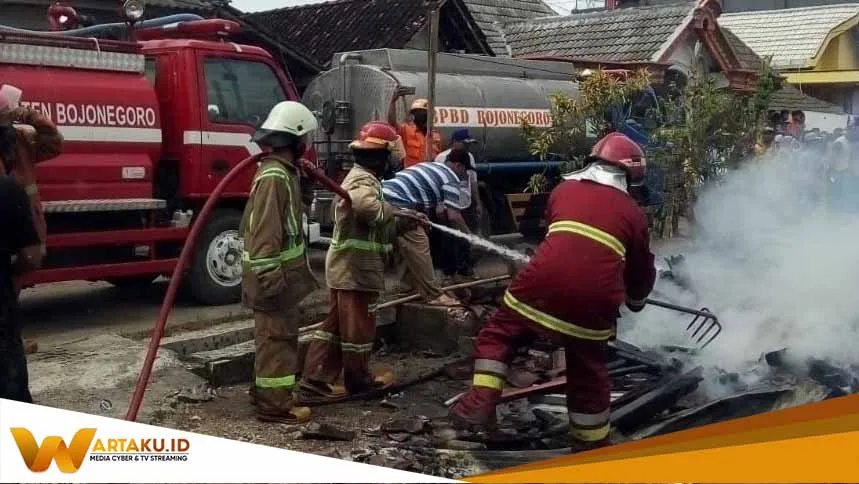 Si Jago Merah Lalap 7 Rumah Di Kedungadem 2