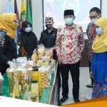 Wabub Hadiri Kegiatan Bimbingan Sertifikasi Produk UMKM Wabub Hadiri Kegiatan Bimbingan Sertifikasi Produk UMKM