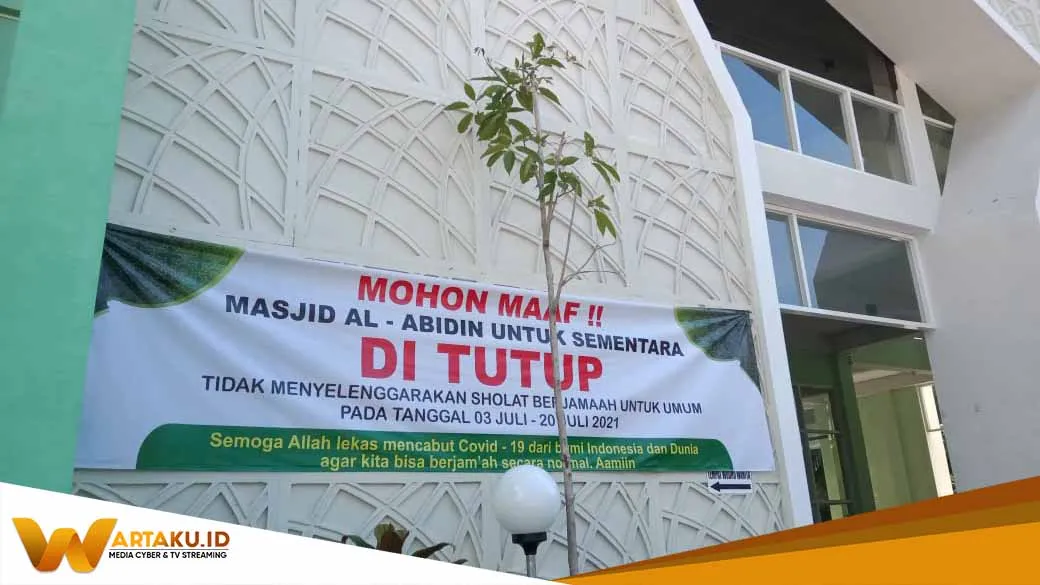 Beberapa Masjid Tidak Menyelenggarakan Sholat Jumat 2