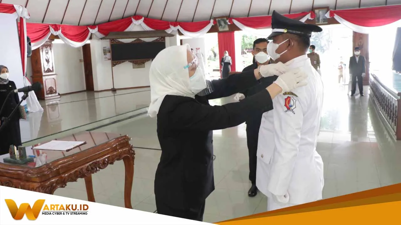 Bupati Lantik PAW Kepala Desa Sumberagung