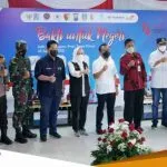 Pantau Vaksinasi Masal, 3 Menteri RI Datang Langsung ke Bojonegoro Pantau Vaksinasi Masal 3 Menteri RI Datang Langsung Ke Bojonegoro