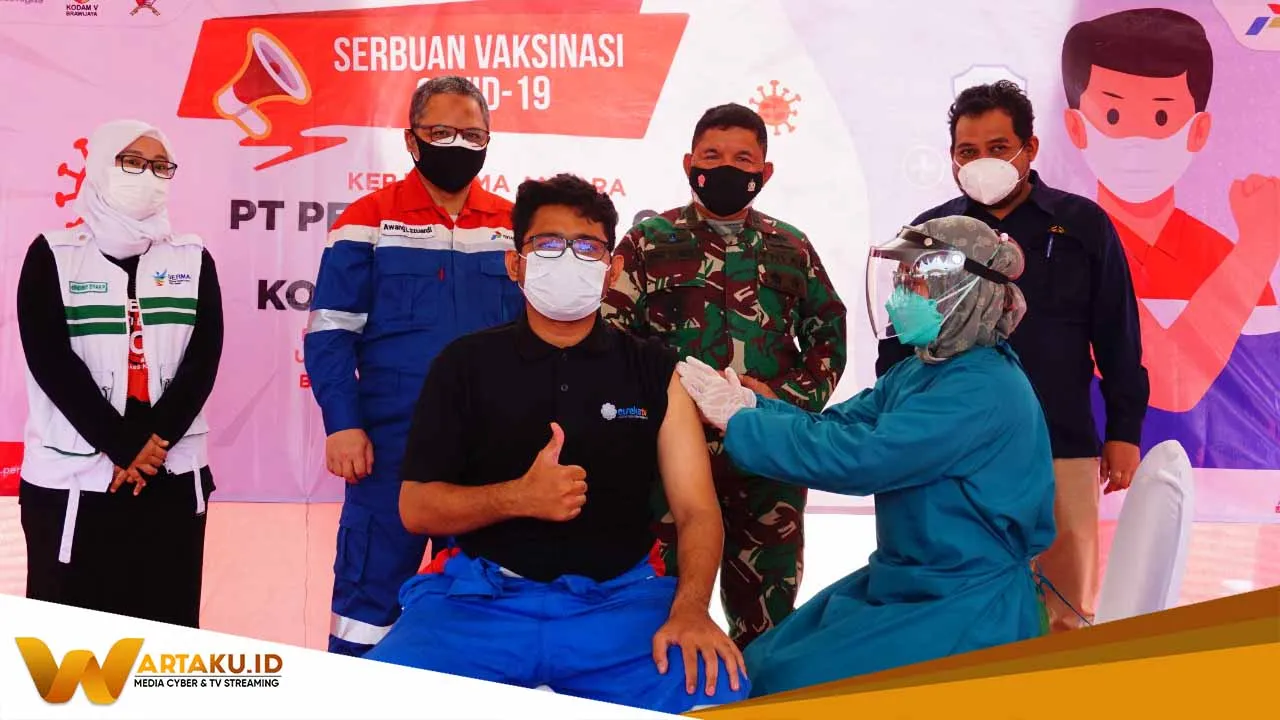Dukung Percepatan Kekebalan Komunal Pertamina EP Cepu Bekerja Sama Dengan TNI Gelar Serbuan Vaksinasi Proyek Gas JTB 1
