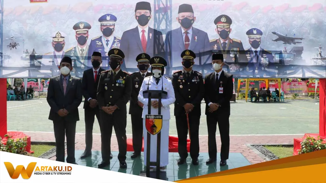 Bupati Bojonegoro Hadiri Upacara HUT Ke 76 TNI Di Kodim 0813 Bupati Bojonegoro Hadiri Upacara HUT Ke 76 TNI Di Kodim 0813