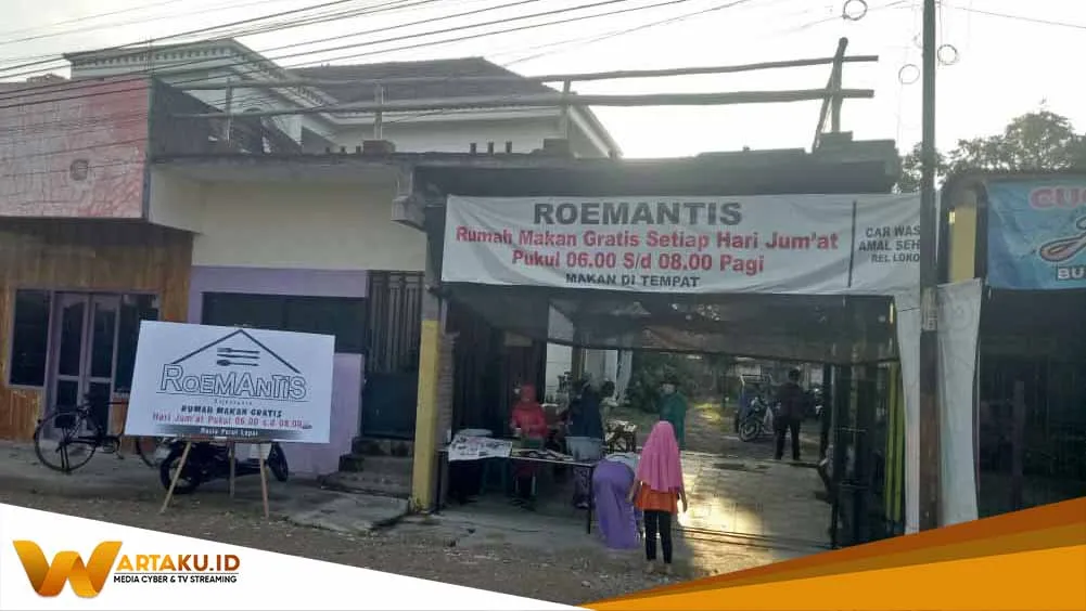 Jum'at Berkah, Remaja Masjid Agung Darussalam Gelar 'RoeManTis' 1 Jumat Berkah Remaja Masjid Agung Darussalam Gelar RoeManTis 1