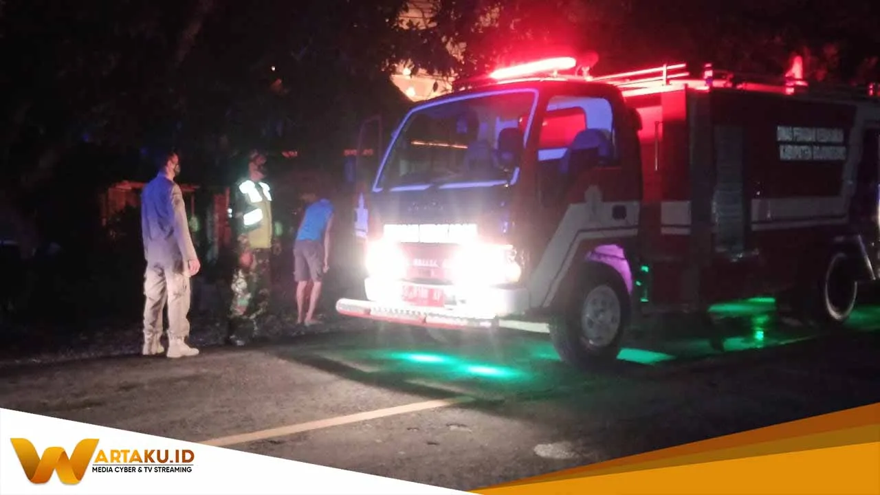 Korsleting Listrik Kembali Jadi Penyebab Si Jago Merah Lahap Toko Di Margomulyo 2