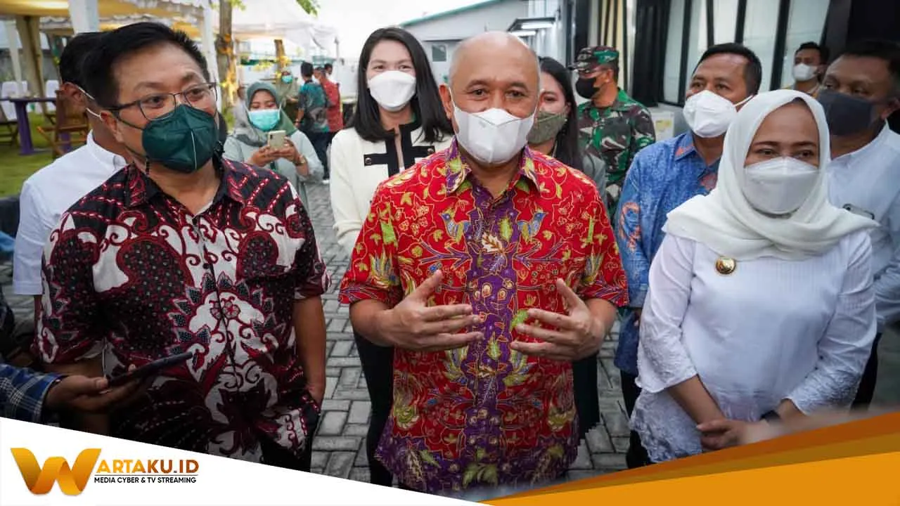 Menteri Koperasi dan UKM Apresiasi Pelaku Usaha Bojonegoro Menteri Koperasi Dan UKM Apresiasi Pelaku Usaha Bojonegoro