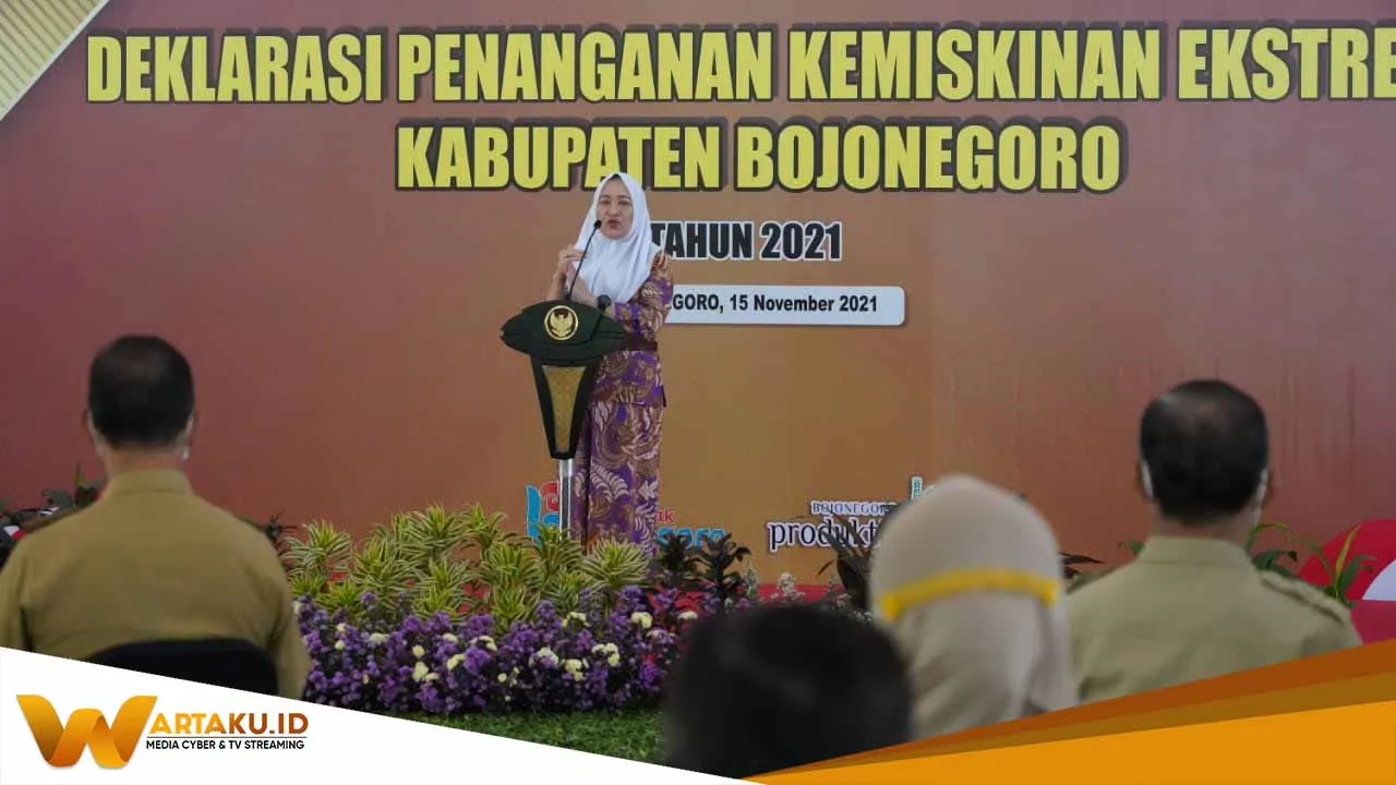 Bupati Bojonegoro Bersama 25 Desa Deklarasi Penanganan Kemiskinan Ekstrem Kab. Bojonegoro Tuntas 2021 1