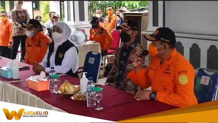 Gubernur Jawa Timur Wacanakan Transportasi Tambang Perahu Bersertifikat Gubernur Jawa Timur Wacanakan Transportasi Tambang Perahu Bersertifikat