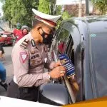 Jelang Operasi Zebra Kanit Kamsel Beri Himbauan Keselamatan Berkendara 3