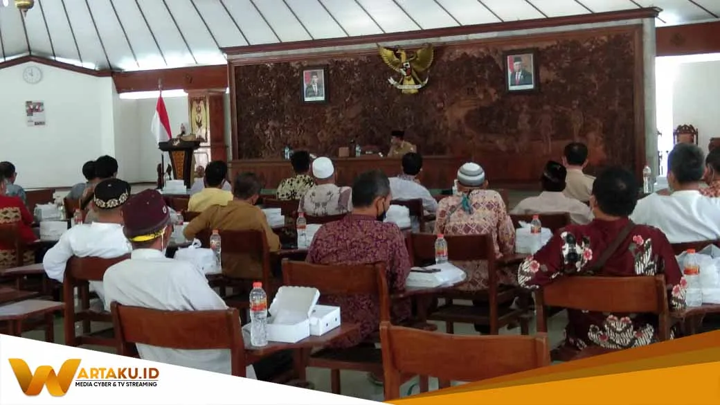 68 Takmir Masjid Mushola Di Bojonegoro Ikuti Pembinaan dan Penyerahan bantuan Hibah 68 Takmir Masjid Mushola Di Bojonegoro Ikuti Pembinaan Dan Penyerahan Bantuan Hibah