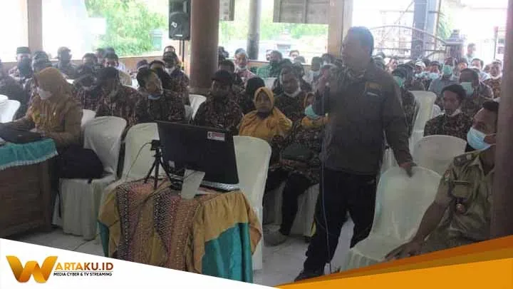Bantu Kinerja Pemerintah Pengurus RTRW Di Kecamatan Baureno Dapatkan Pembinan Bantu Kinerja Pemerintah Pengurus RTRW Di Kecamatan Baureno Dapatkan Pembinan