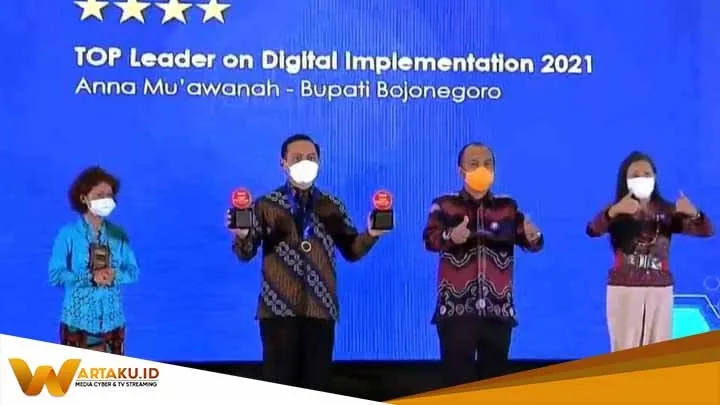 Pemkab Bojonegoro Raih Dua Penghargaan Top Digital Awards 2021