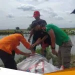 BPBD Bojonegoro Bersama Warga Tangani Jebolnya Tanggul Kali Ingas Kanor