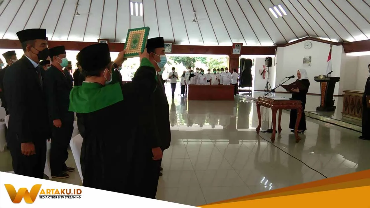 Bupati Bojonegoro Lantik 30 ASN Di Kabupaten Bojonegoro 2