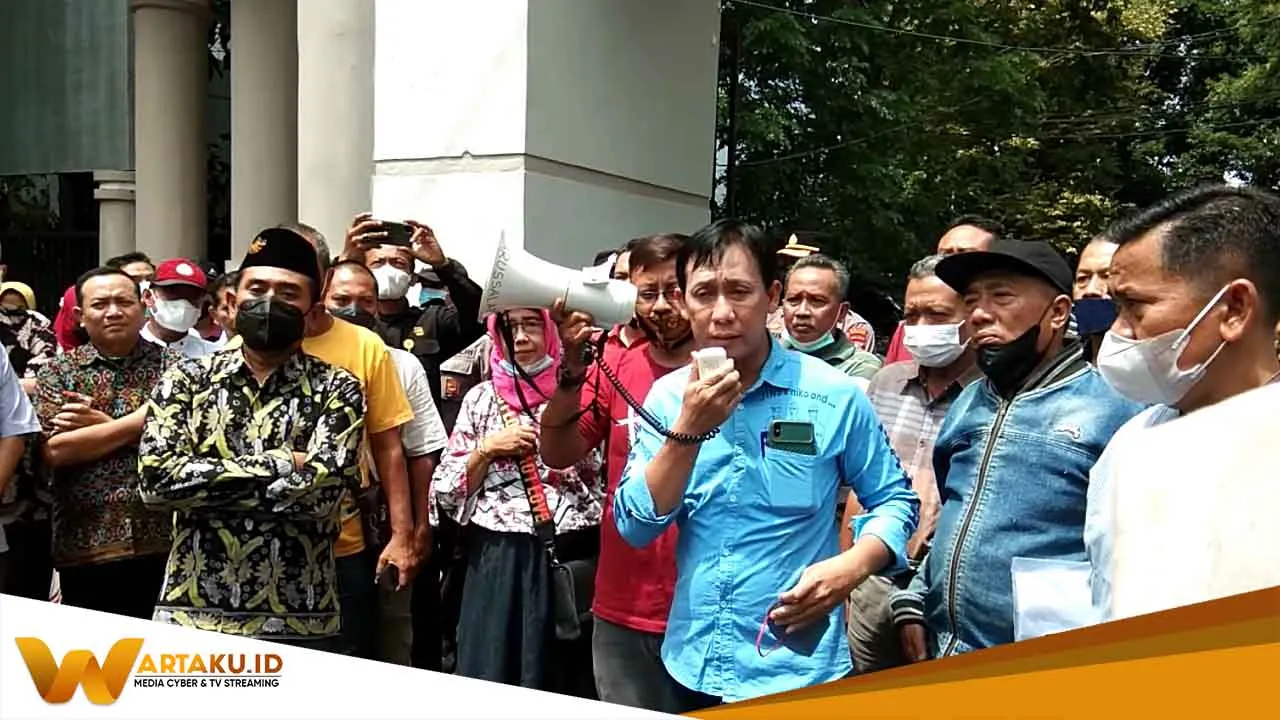 DPRD Janjikan Undang Bupati Terkait Penolakan Relokasi Pedagang 1
