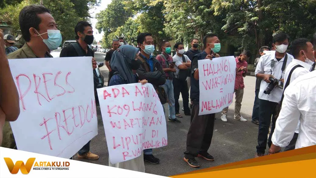 Forum Jurnalis Bojonegoro Gelar Aksi Untuk Kebebasan Pers 3