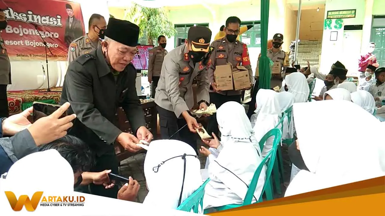Ikuti Vaksinasi Anak Siswa Siswi Mi Ar Rosyid Mendapat Hadiah Dan Hiburan 2