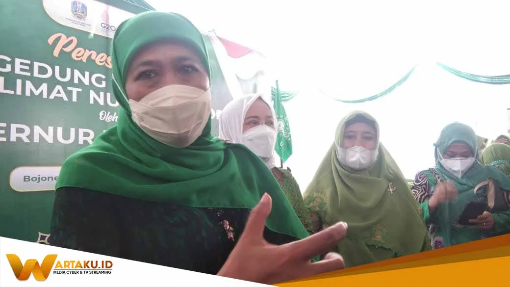 Khofifah Indar Parawansa Gubernur Jawa Timur