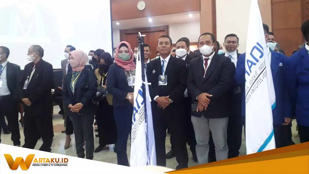 Peradi Jatim Laksanakan Pengangkatan Pengambilan Sumpah Advokat