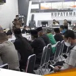 Upaya Ciptakan Situasi Aman TNI Polri Di Bojonegoro Gelar Cangkrukan Kamtibmas 2