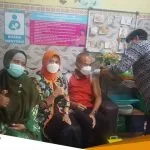 Vaksinasi Booster Hari Pertama 4 Orang Di Wisma Indah Telah Disuntik