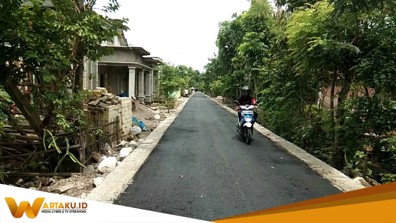 Wujudkan Jalan Desa Nglenyer Ekonomi Masyarakat Meningkat 1