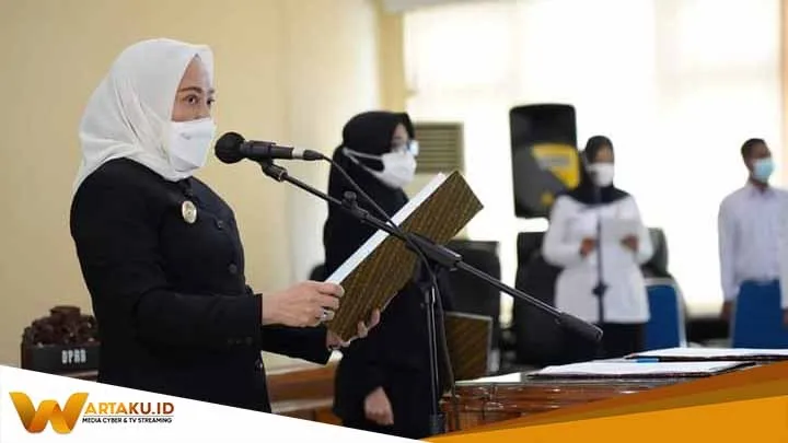 Optimalkan Integritas Pelayanan Publik Bupati Bojonegoro Lantik Dan Ambil Sumpah Jabatan 125 Jabatan