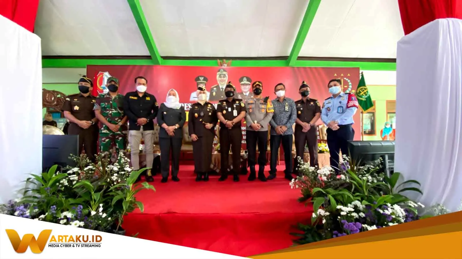 Bupati Bojonegoro Mendampingi Kajati Resmikan Restorative Justice Se Jatim Dan Apresiasi Peran Media 1
