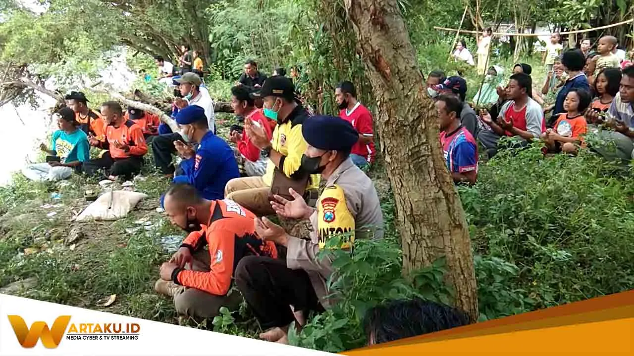 Doa Bersama Di Lokasi Korban Tenggelam, Diharapkan Segera Ditemukan 1 Doa Bersama Di Lokasi Korban Tenggelam Diharapkan Segera Ditemukan 1