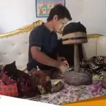 Kang Sony Perajin Blangkon Yang Tidak Tergerus Zaman