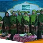 Pengurus Muslimat NU Rengel Doa Bersama Untuk Almarhum KH. Ahmad Rohmat
