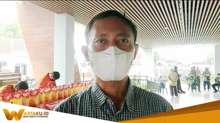 Sukaemi Kepala Dinas Perdagangan Koperasi Dan Usaha Mikro Kadisdagkop UM