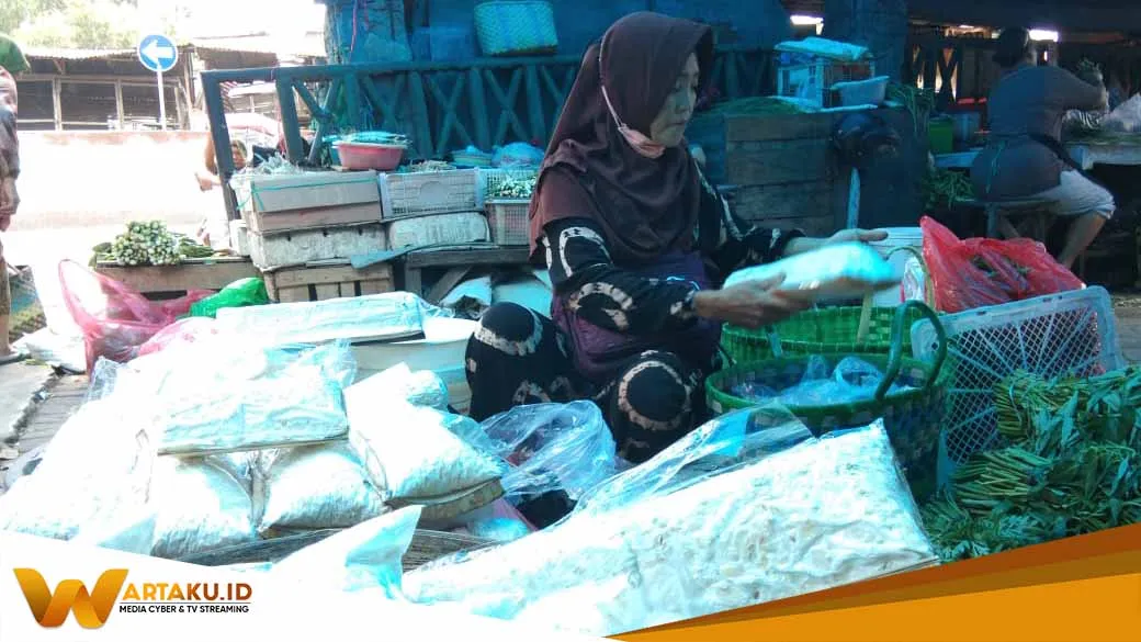Terus Alami Kenaikan Harga Kedelai Pengusaha Tempe Kurangi Takaran 1