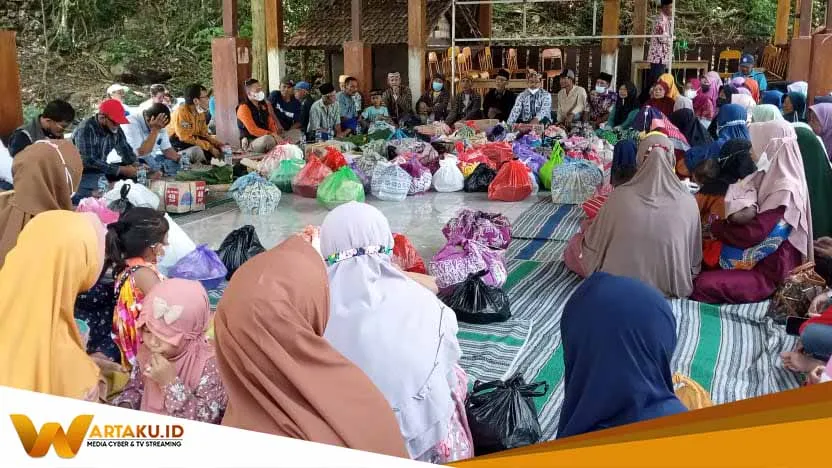 Wujud Rasa Syukur Warga Ngino Lakukan Ritual Keleman