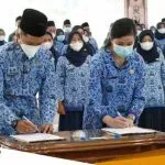 758 Orang Terima SK PNS Bupati Anna Harus Jadi Contoh Di Masyarakat
