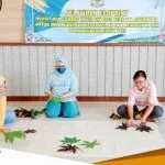 Asah Kreativitas Abggita Persit Kodim Bojonegoro Gelar Pelatihan Ecoprint