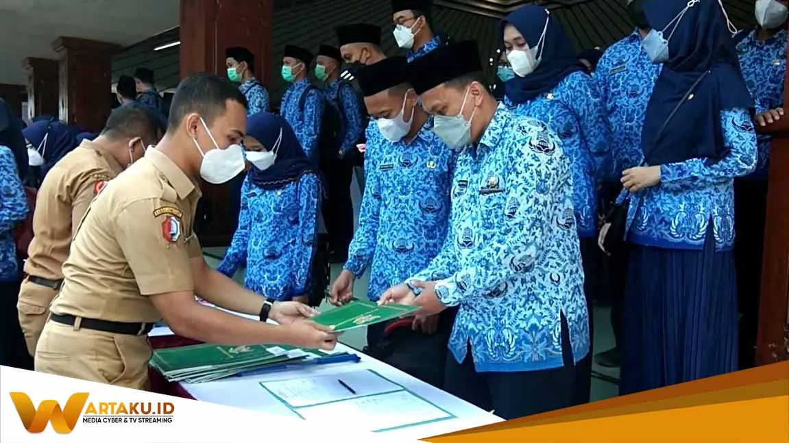 Menunggu Selwma 3 Tahun Akhirnya Dapat SK PNS 1