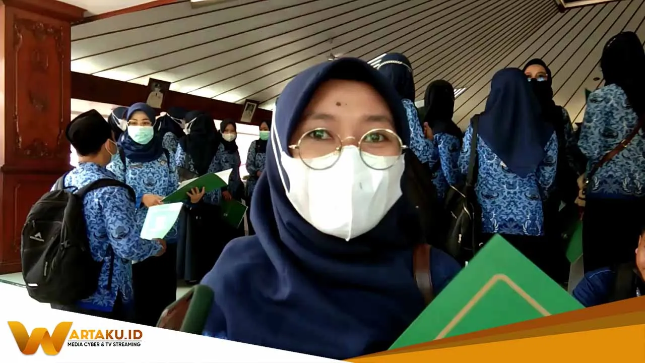 Menunggu Selwma 3 Tahun Akhirnya Dapat SK PNS 3