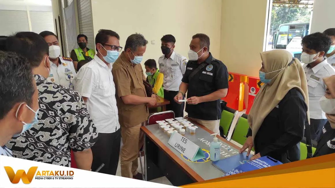 Nur Aziz Apresiasi Positif Langkah Kepala Terminal Bunder Gresik Gandeng BNN Dalam Kunkernya Nur Aziz Apresiasi Positif Langkah Kepala Terminal Bunder Gresik Gandeng BNN Dalam Kunkernya