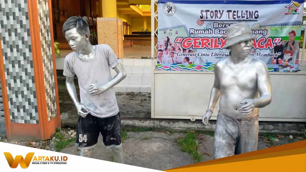 Pantomim Dan Manusia Silver Jadi Magnet Gerilya Baca Ala Rumah Baca Pemuda Bergerak Plumpang 2