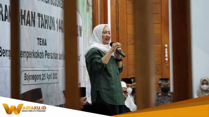 Saat Safari Ramadhan, Bupati Bojonegoro Sosialisasi Program Pembangunan dan Pemberdayaan SDM Saat Safari Ramadhan Bupati Bojonegoro Sosialisasi Program Pembangunan Dan Pemberdayaan SDM